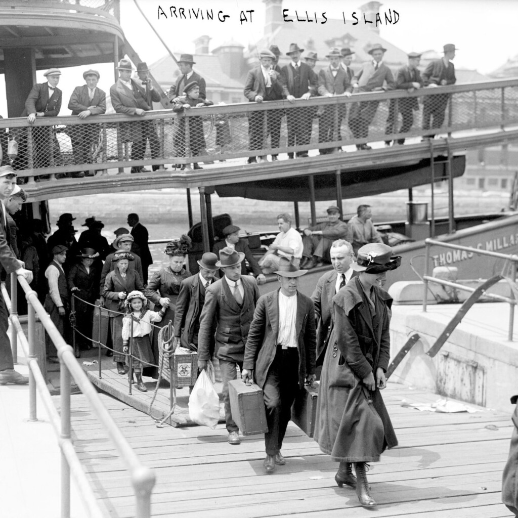 Black and White Photo of People arriving at Ellils Island